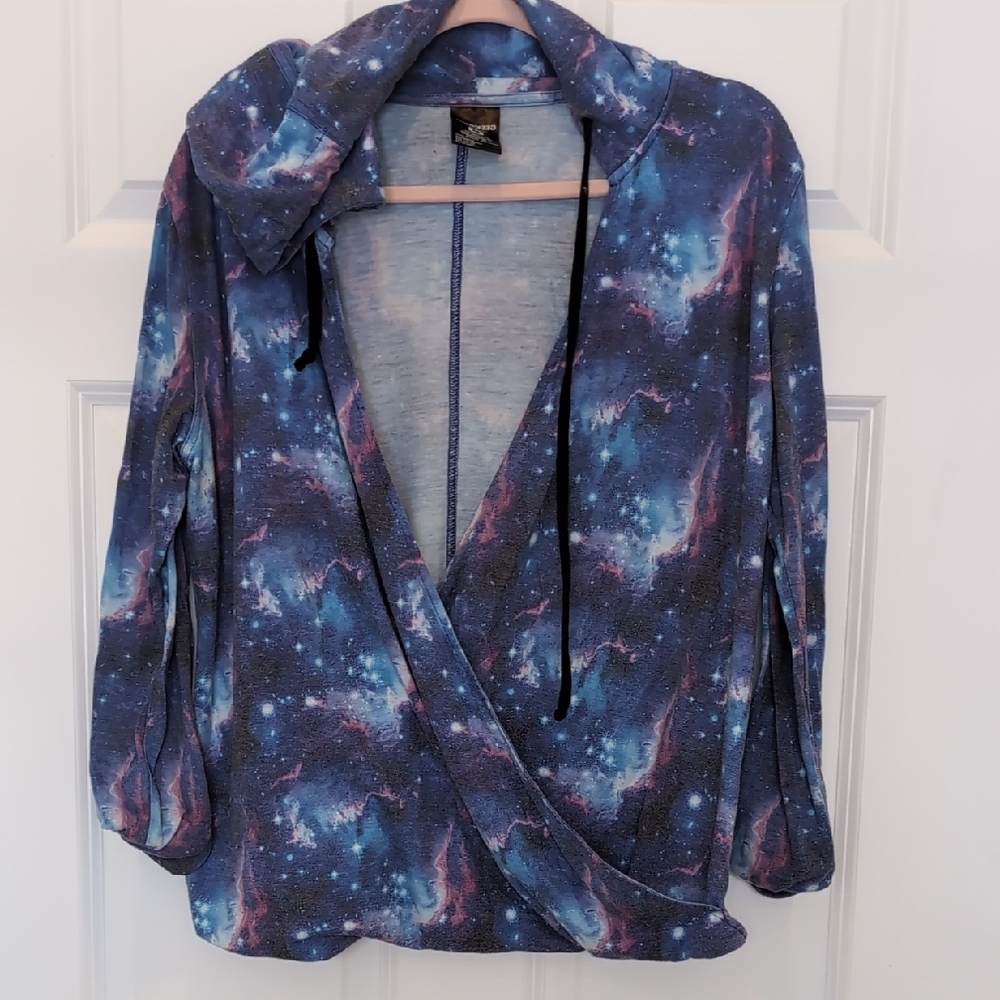 5 for $25 Blue and Purple Graphic Wrap Sweatshirt with 3/4 Sleeves